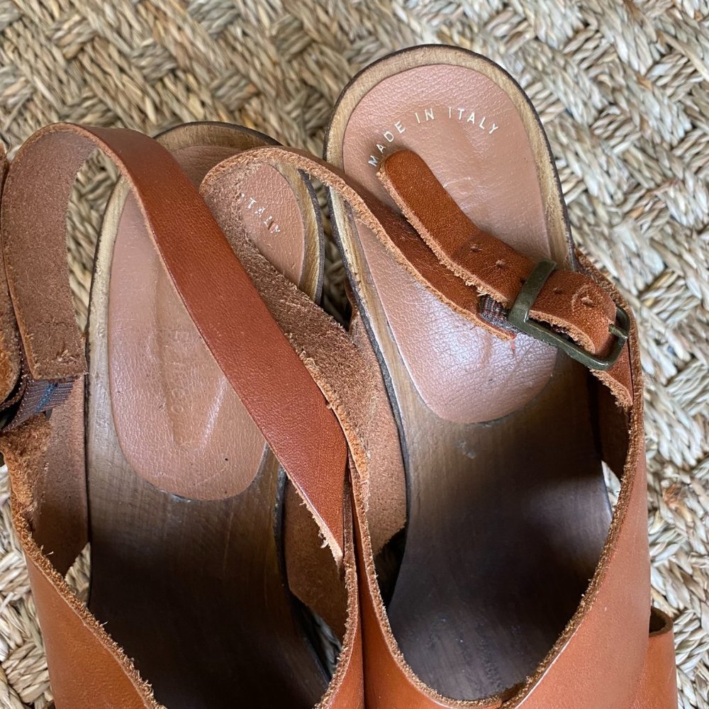 REACTION KENNETH COLE Leather Sandals Wood Heels Studs Made in Italy Sz 40 / 9.5 - Picture 6 of 10